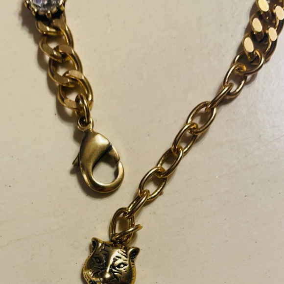 Gorgeous Antiqued Gucci Multi Crystal Flower Link bracelet - Picture 3 of 8